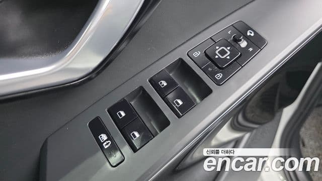 Kia Niro 2022 — ფოტო 12/20