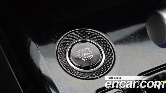 Kia Niro 2022 — ფოტო 20/20