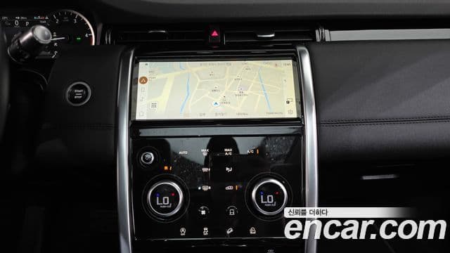 Land Rover Discovery Sport 2021 — Фото 13/20