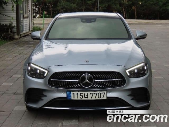 Mercedes-Benz E-Class 2020 — ფოტო 20/20