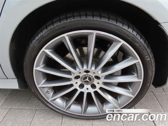 Mercedes-Benz E-Class 2020 — ფოტო 6/20