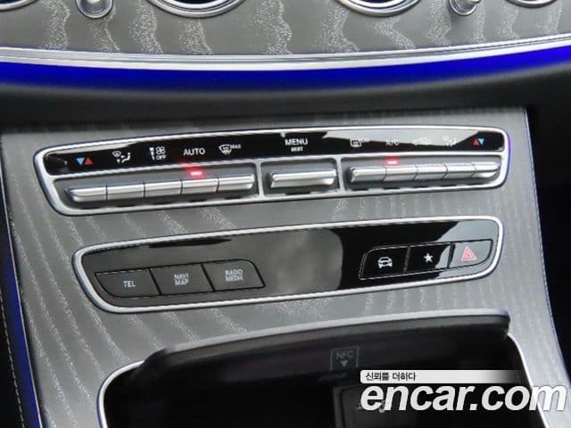 Mercedes-Benz E-Class 2020 — фото 19 из 20