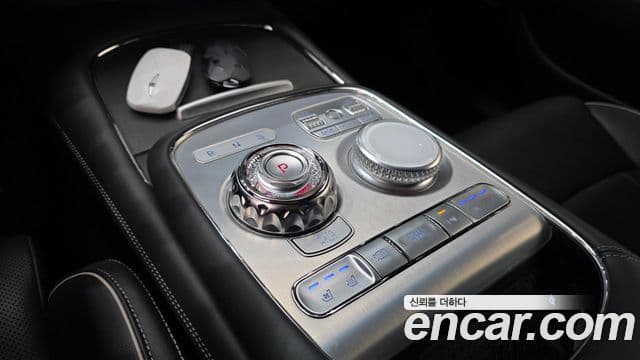 Genesis G90 2022 — Şəkil 1/32