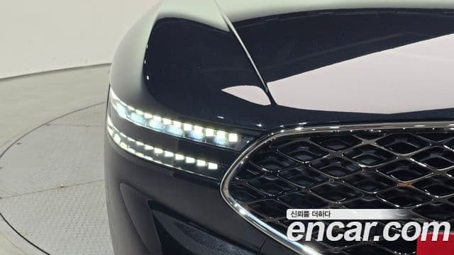 Genesis G90 2022 — Şəkil 7/32