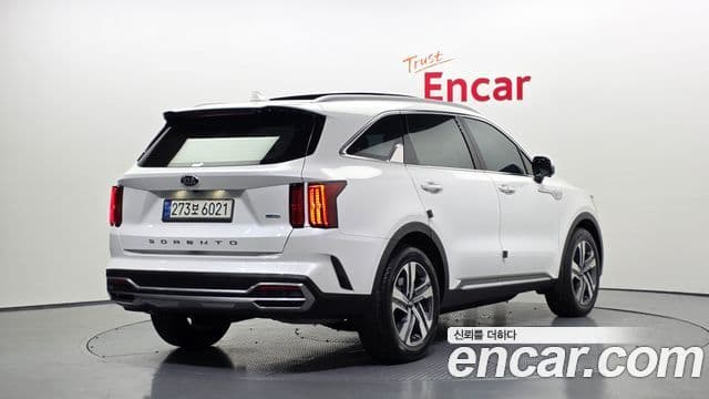 Kia Sorento 2021 — фото 2 из 20