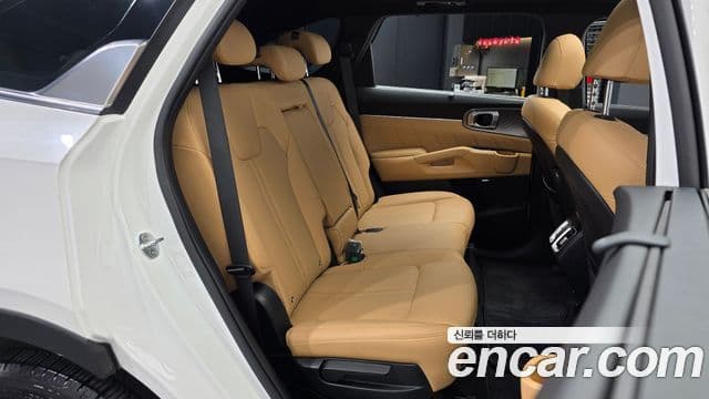 Kia Sorento 2021 — фото 12 из 20