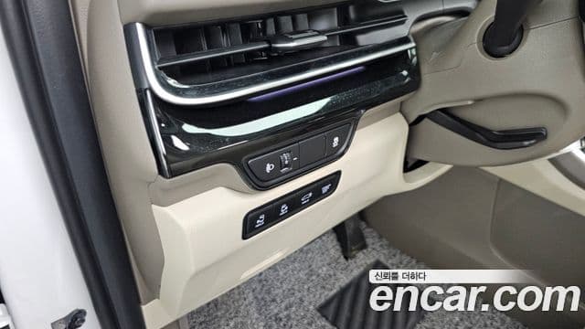 Kia Carnival 2024 — Şəkil 20/20