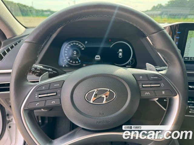 Hyundai Sonata 2022 — Şəkil 14/18