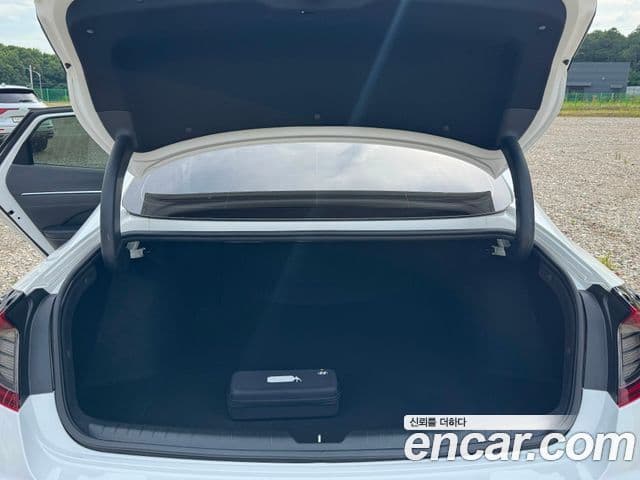 Hyundai Sonata 2022 — Şəkil 17/18