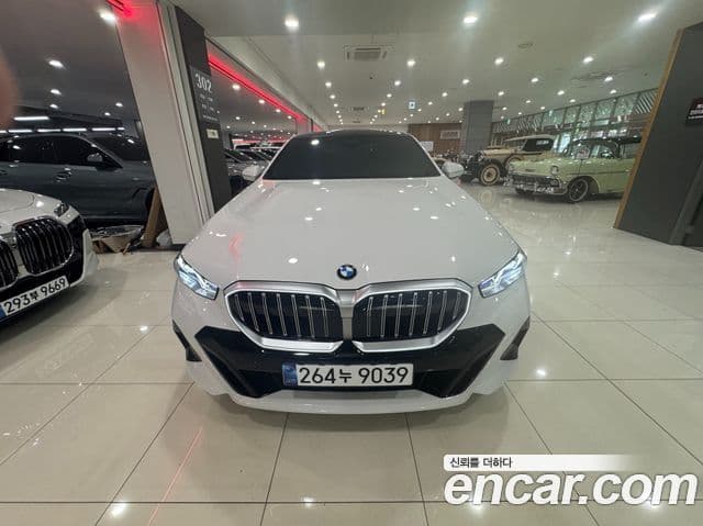 BMW 5 Series 2024 — ფოტო 3/19