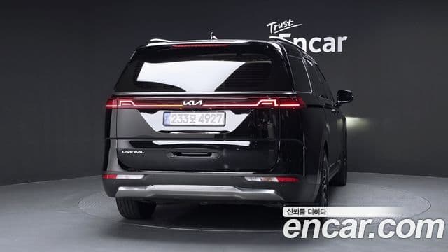 Kia Carnival 2023 — Şəkil 4/20