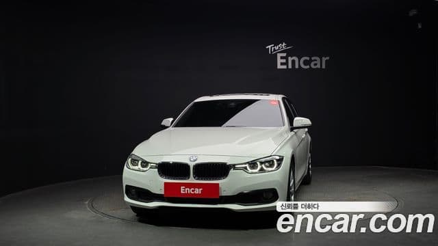 BMW 3 Series 2018 — Фото 3/20