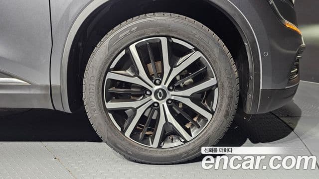 Renault Samsung QM6 2021 — ფოტო 13/34