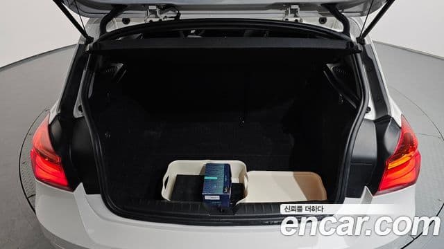 BMW 1 Series 2019 — ფოტო 17/20