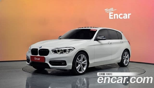BMW 1 Series 2019 — ფოტო 1/20