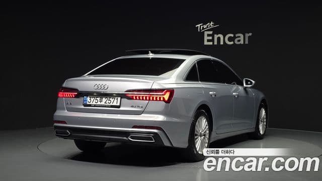 Audi A6 2020 — Фото 2/20