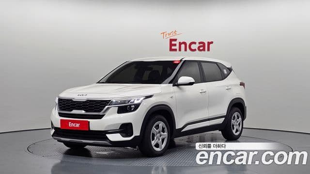Kia Seltos 2022 — ფოტო 1/20
