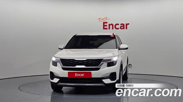 Kia Seltos 2022 — ფოტო 3/20