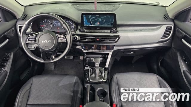 Kia Seltos 2022 — ფოტო 7/20