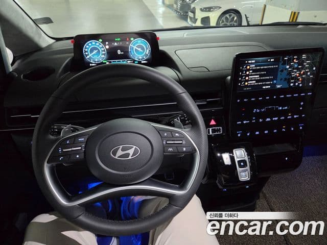 Hyundai Staria 2024 — Şəkil 15/20