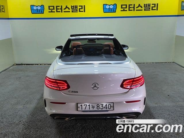 Mercedes-Benz C-Class 2019 — Фото 18/20