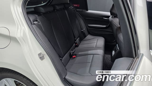 BMW 1 Series 2019 — ფოტო 10/20