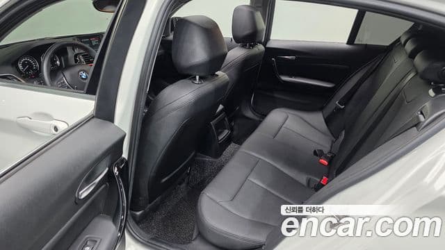 BMW 1 Series 2019 — ფოტო 11/20