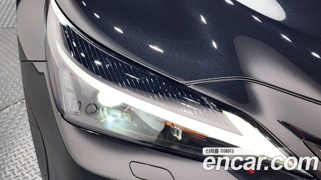 Lexus NX350h 2023 — Photo 16/37