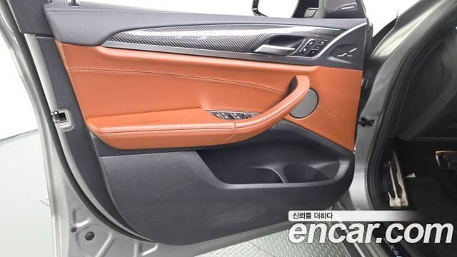 BMW X4M 2021 — Photo 12/35