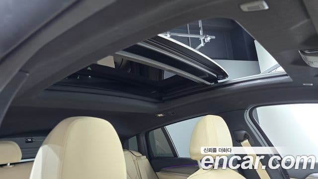 BMW X4 2021 — Şəkil 18/20