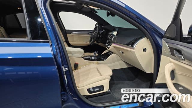 BMW X4 2021 — Photo 3/32