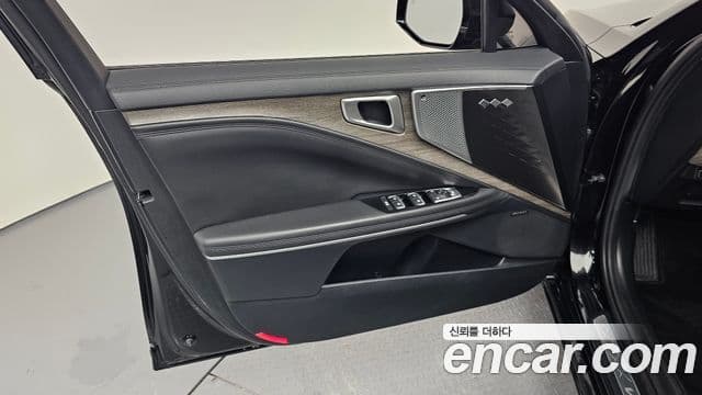 Kia K8 2022 — Photo 15/32