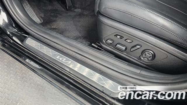 Kia K8 2022 — Photo 30/32
