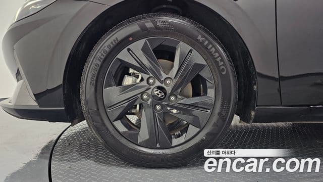 Hyundai Avante 2022 — ფოტო 5/20