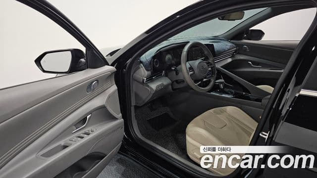 Hyundai Avante 2022 — ფოტო 10/20