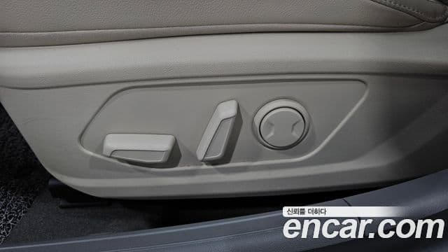 Hyundai Avante 2022 — ფოტო 18/20