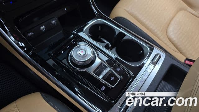 Kia Carnival 2023 — Фото 9/20