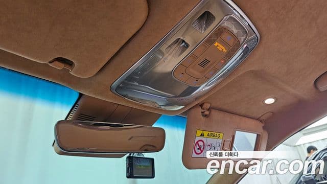 Genesis Electrified G80 2021 — ფოტო 17/20