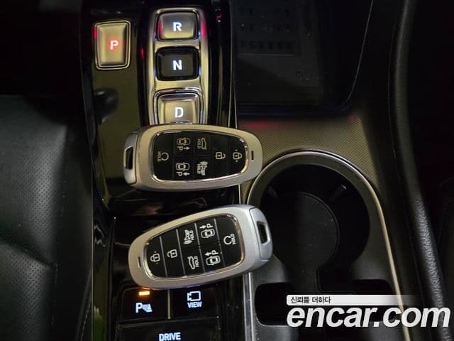 Hyundai Sonata 2022 — ფოტო 7/18
