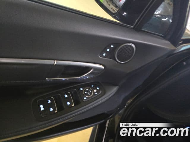 Hyundai Sonata 2022 — ფოტო 13/18