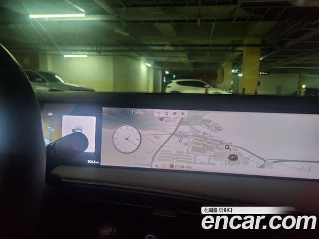 Genesis GV70 2024 — ფოტო 12/20