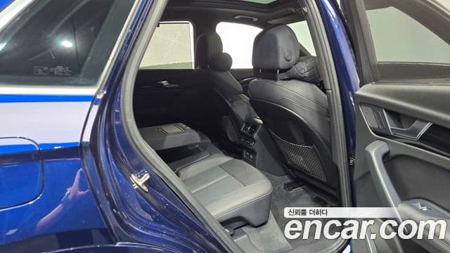 Audi Q5 2021 — ფოტო 11/20