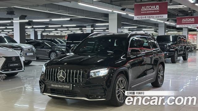 Mercedes-Benz GLB-Class 2025 — Фото 1/20