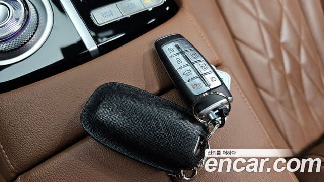 Genesis Electrified G80 2023 — ფოტო 11/20