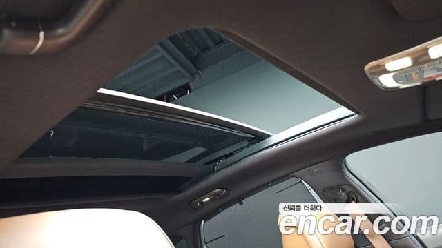 Genesis Electrified G80 2023 — ფოტო 19/20
