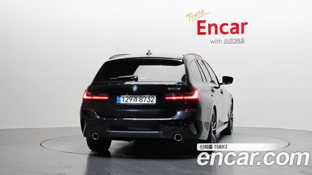 BMW 3 Series 2021 — ფოტო 4/20