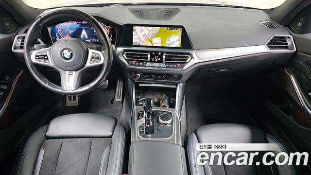 BMW 3 Series 2021 — ფოტო 7/20