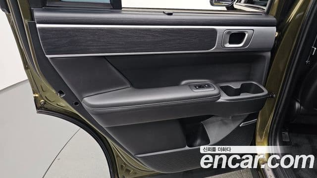 Hyundai Santa Fe 2024 — ფოტო 40/41