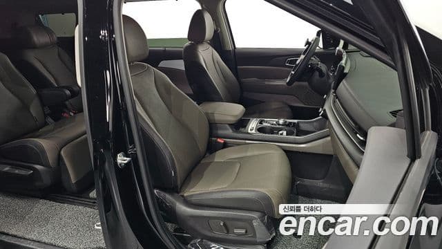 Kia Carnival 2025 — ფოტო 10/20