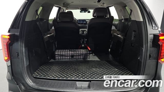 Kia Carnival 2025 — ფოტო 19/20